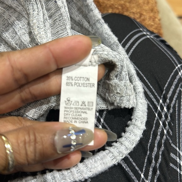 Lot of 3 tank top - Picture 7 of 8